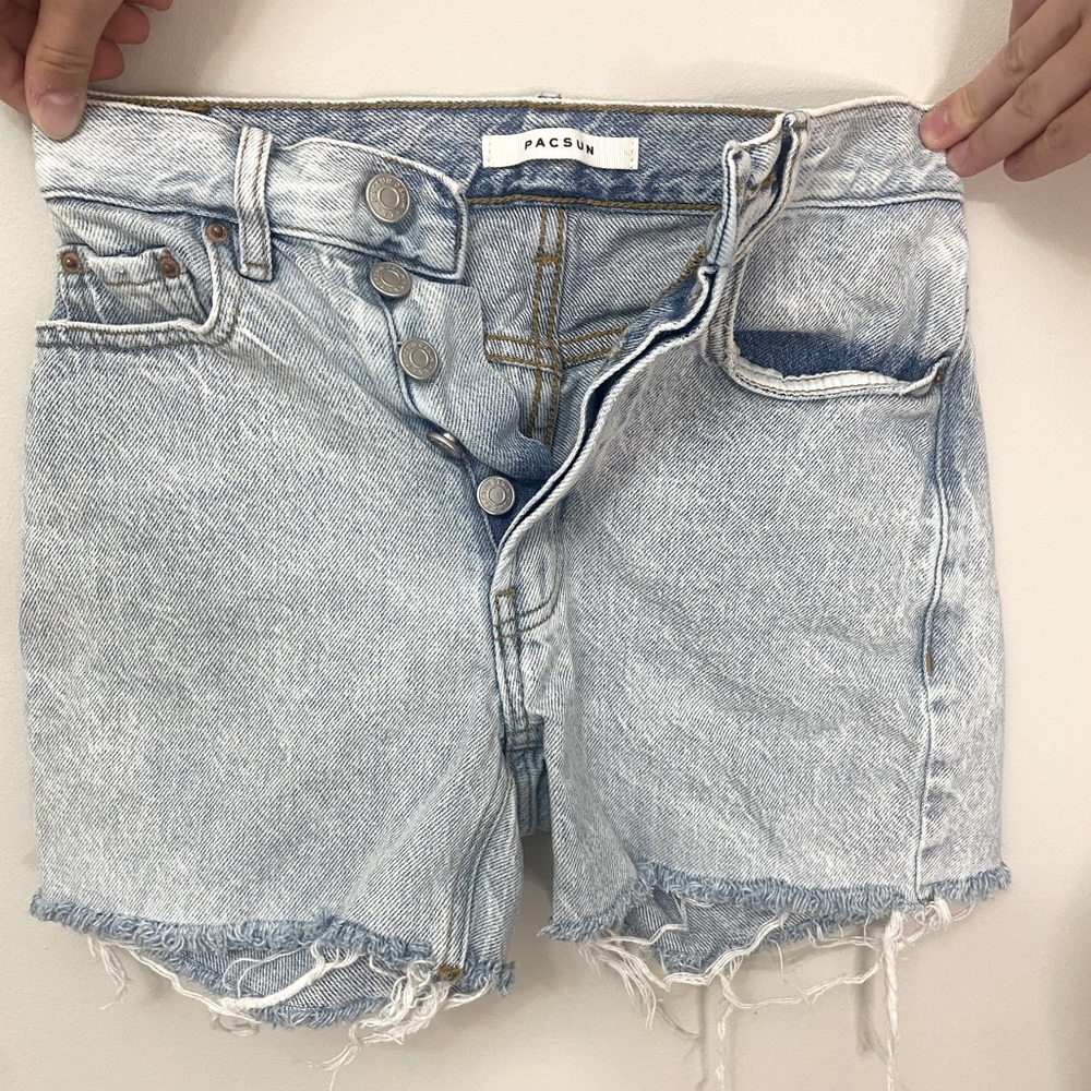 Pacsun “90s Girlfriend Shorts” Blue, Denim